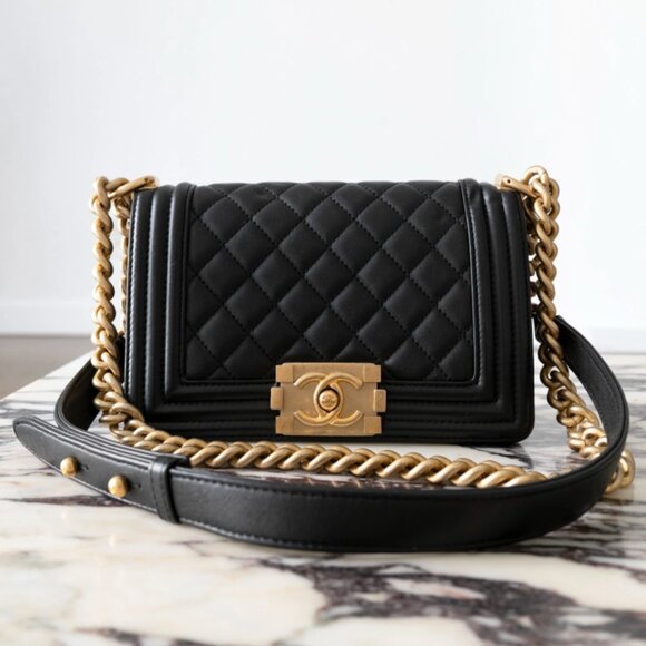Chanel Boy Bag Medium Lamb Skin Quilted Black Flap  Authentic Pre-Owned - Picture 1 of 7